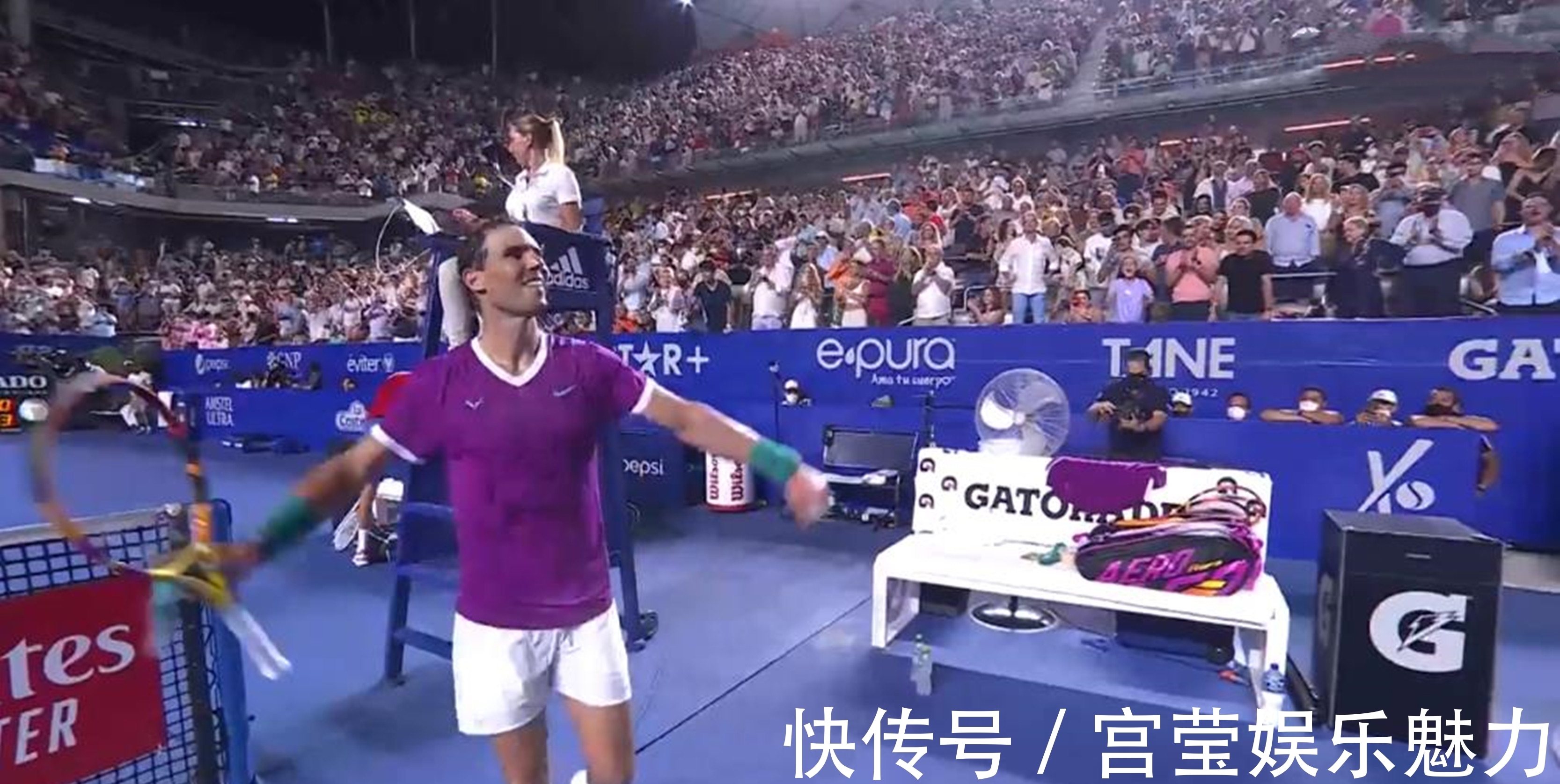 保罗在拳击 保罗在拳击