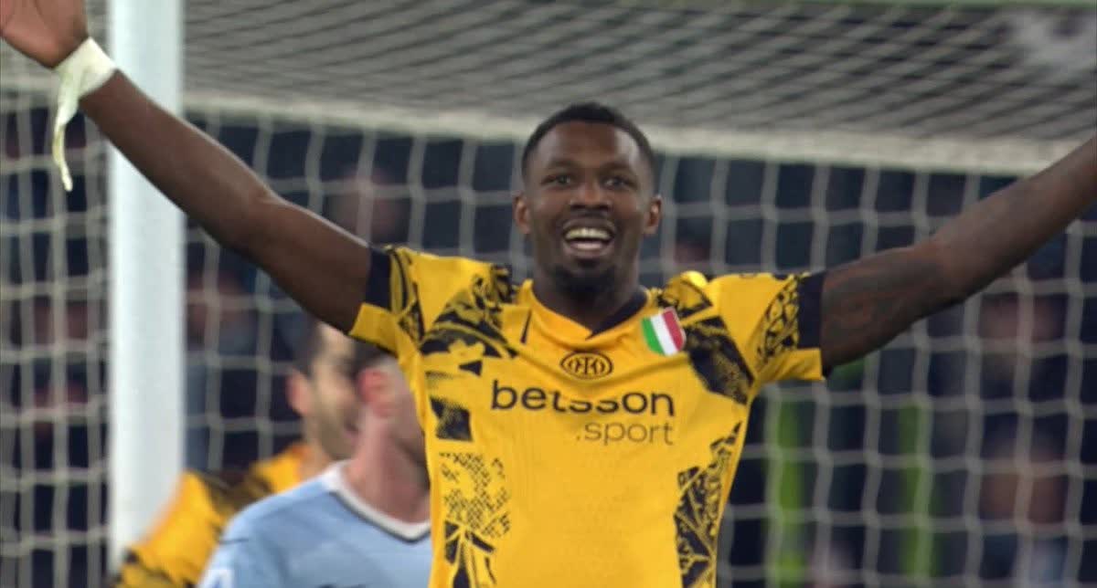 卡洛尼执教 卡洛尼执教