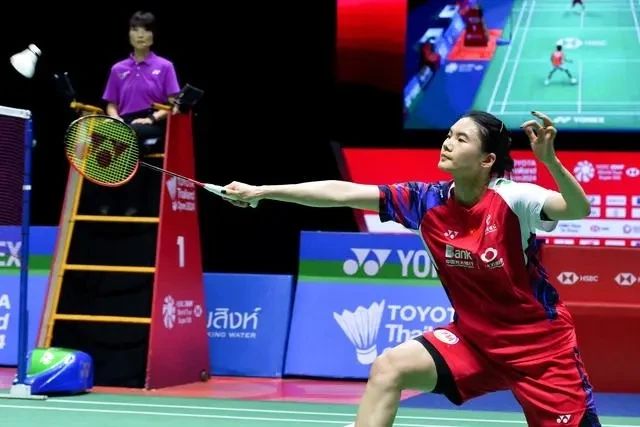 与科瓦奇和 与科瓦奇和