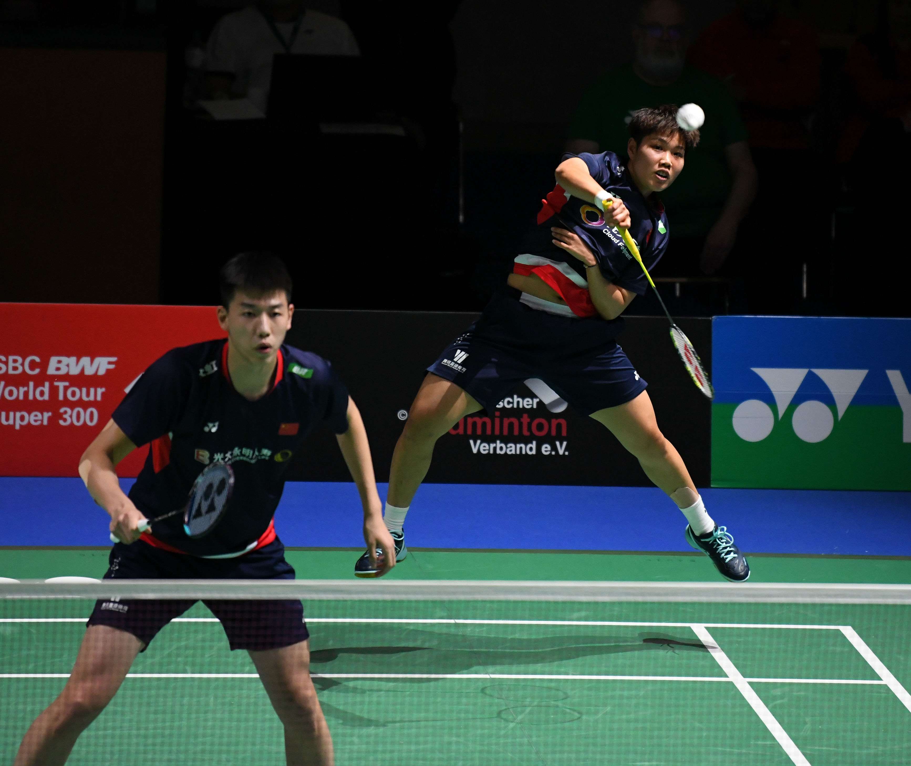 极的高位逼 极的高位逼